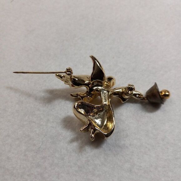 Bell Ringing Gold Tone Metal  Flying Angel Brooch Christmas Holiday Grandmacore - Picture 4 of 7